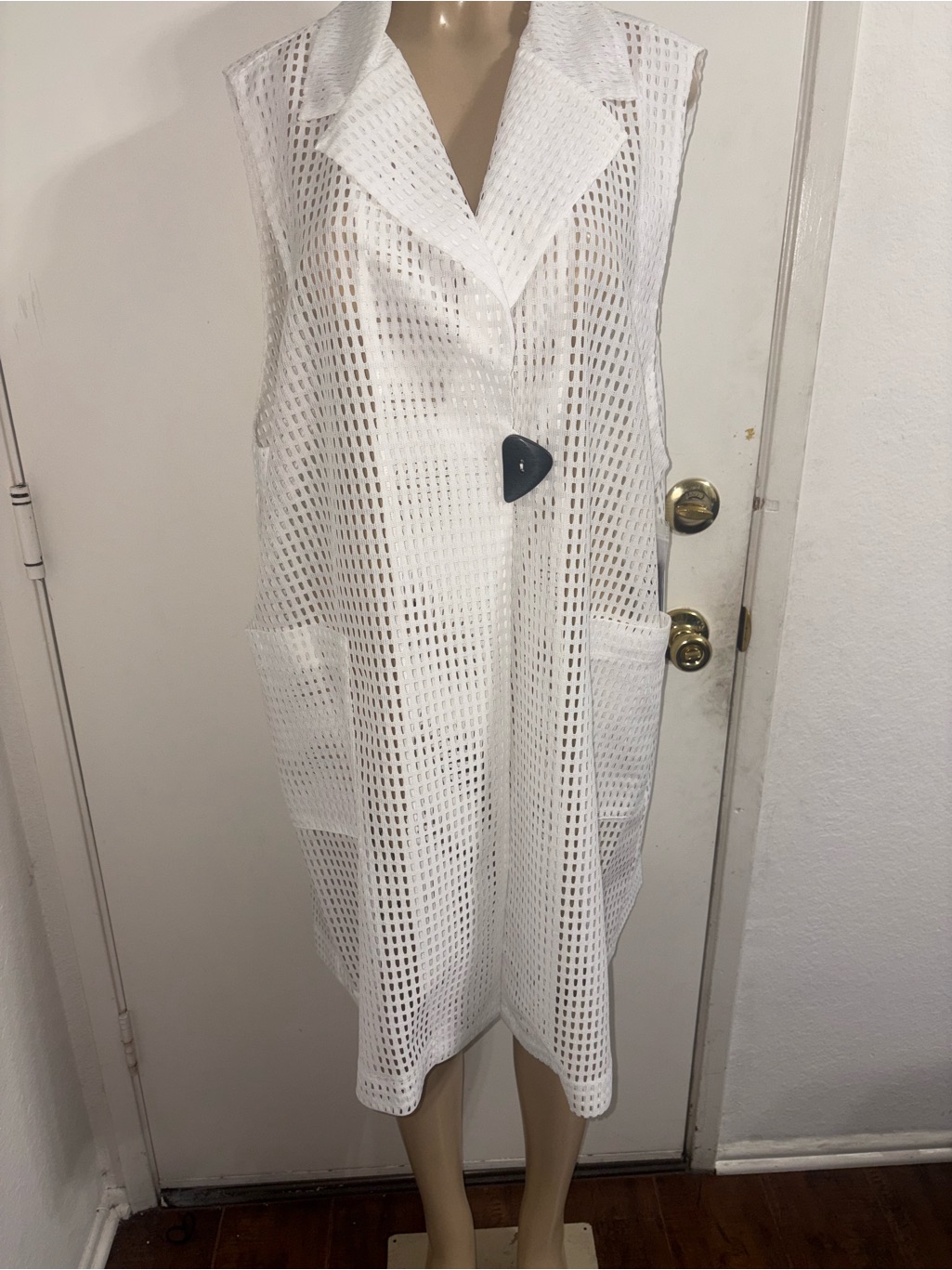 Ic Collection White Open-Weave Sleeveless Mesh Cover-Up Vest